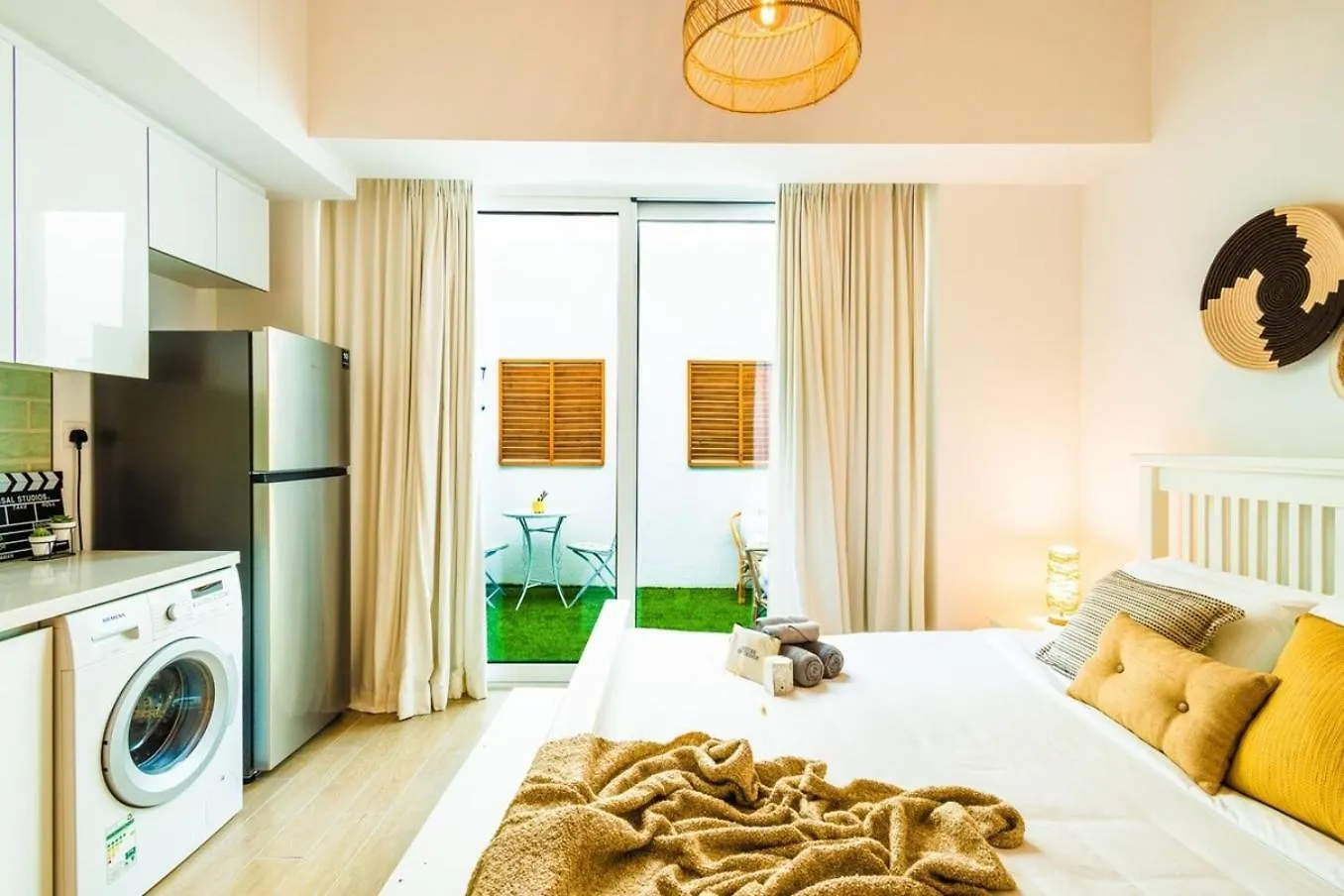 Voyage Studio In Mayan أبو ظبي